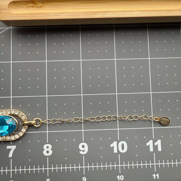Gold-Tone Crystal Bracelet With Blue Glass Stones & Linked Oval Design By Isis C - Picture 7 of 7